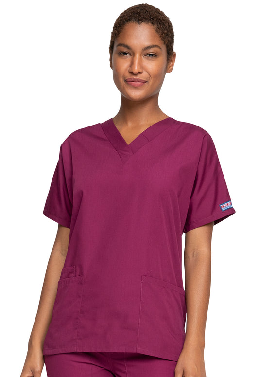 Women's 3-Pocket Traditional Fit V-Neck (4700)