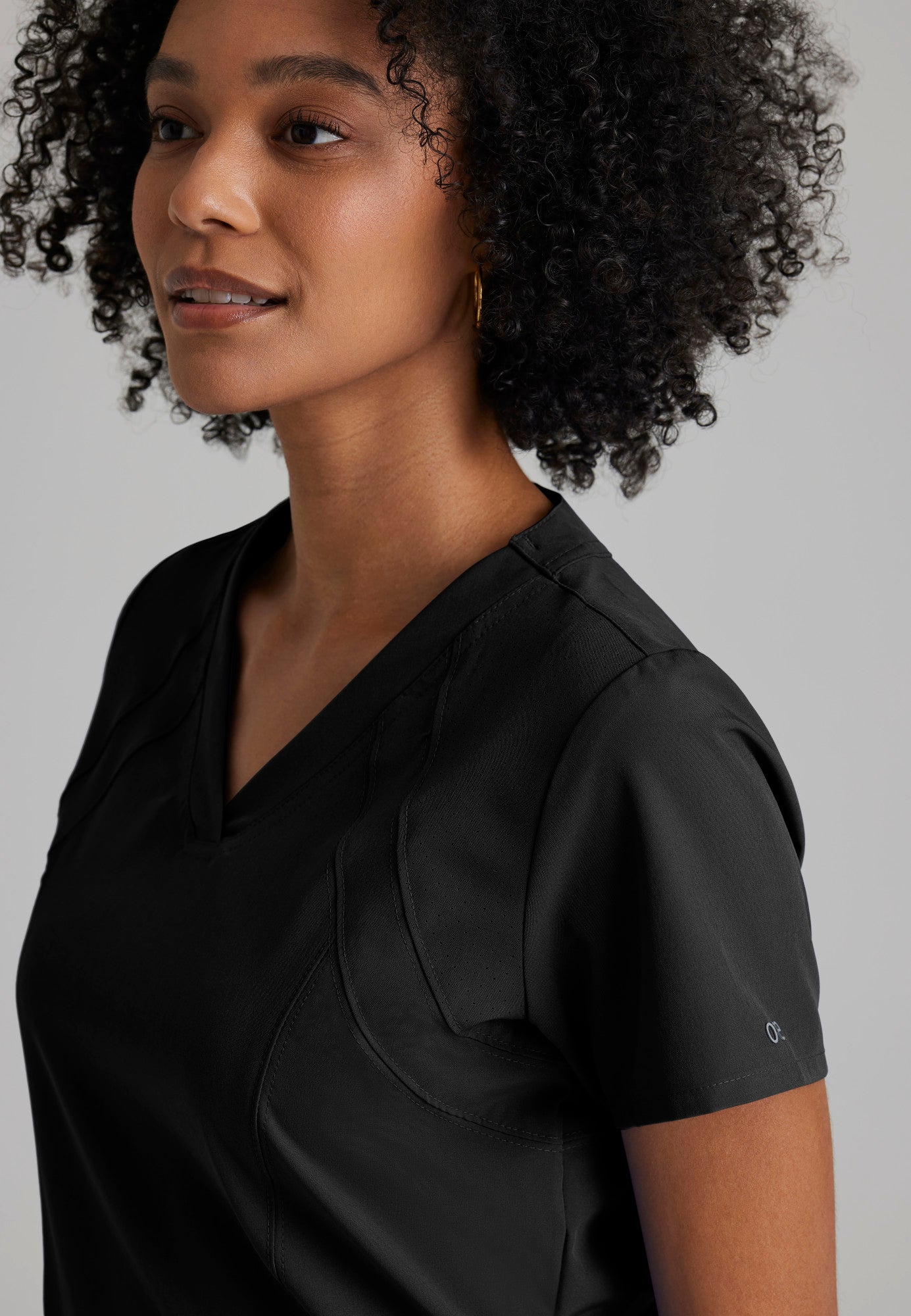 Women's Racer 4-Pocket V-Neck Top (5105)