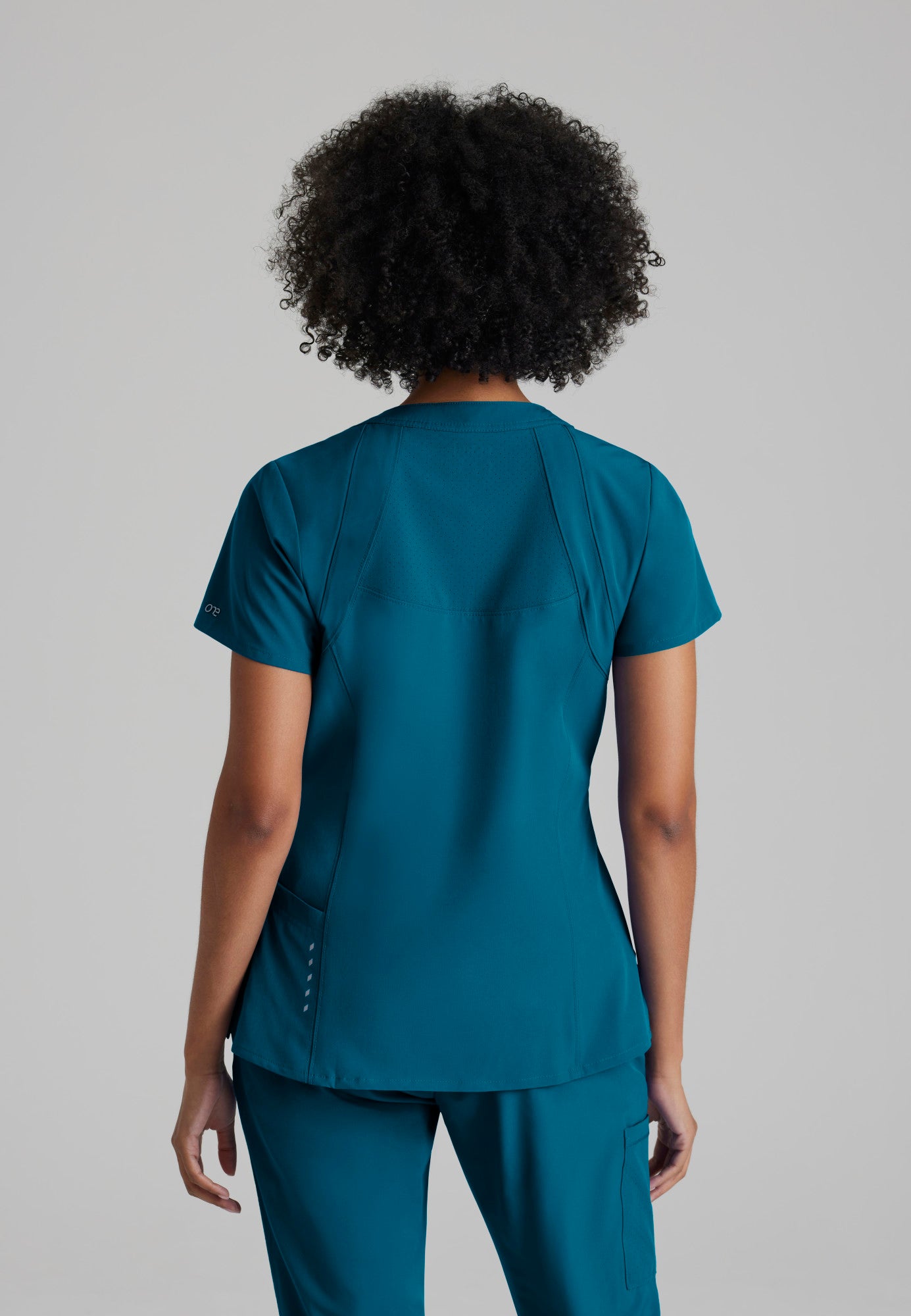 Women's Racer 4-Pocket V-Neck Top (5105)