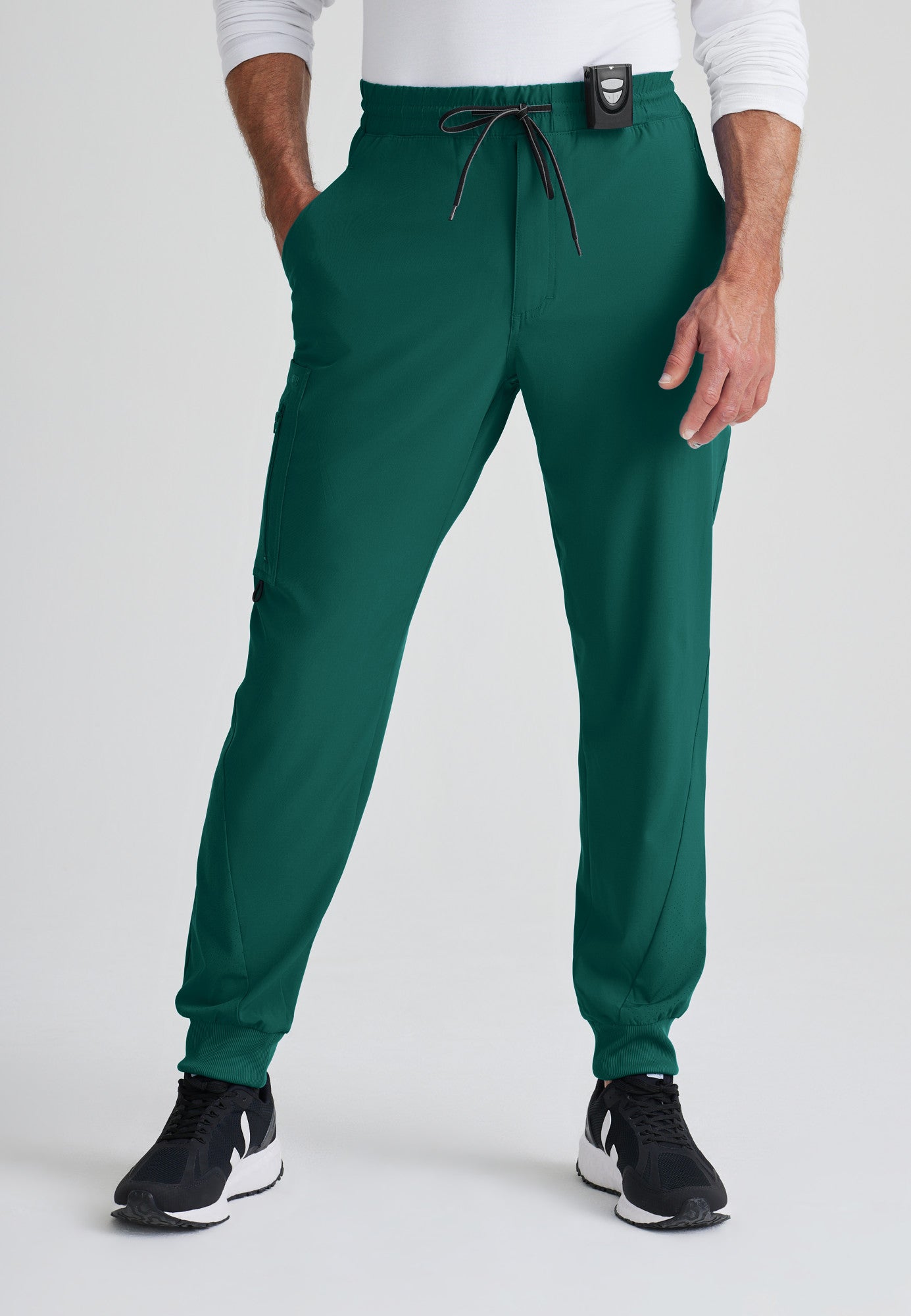 Men's Vortex 6-Pocket Jogger (BOP520)