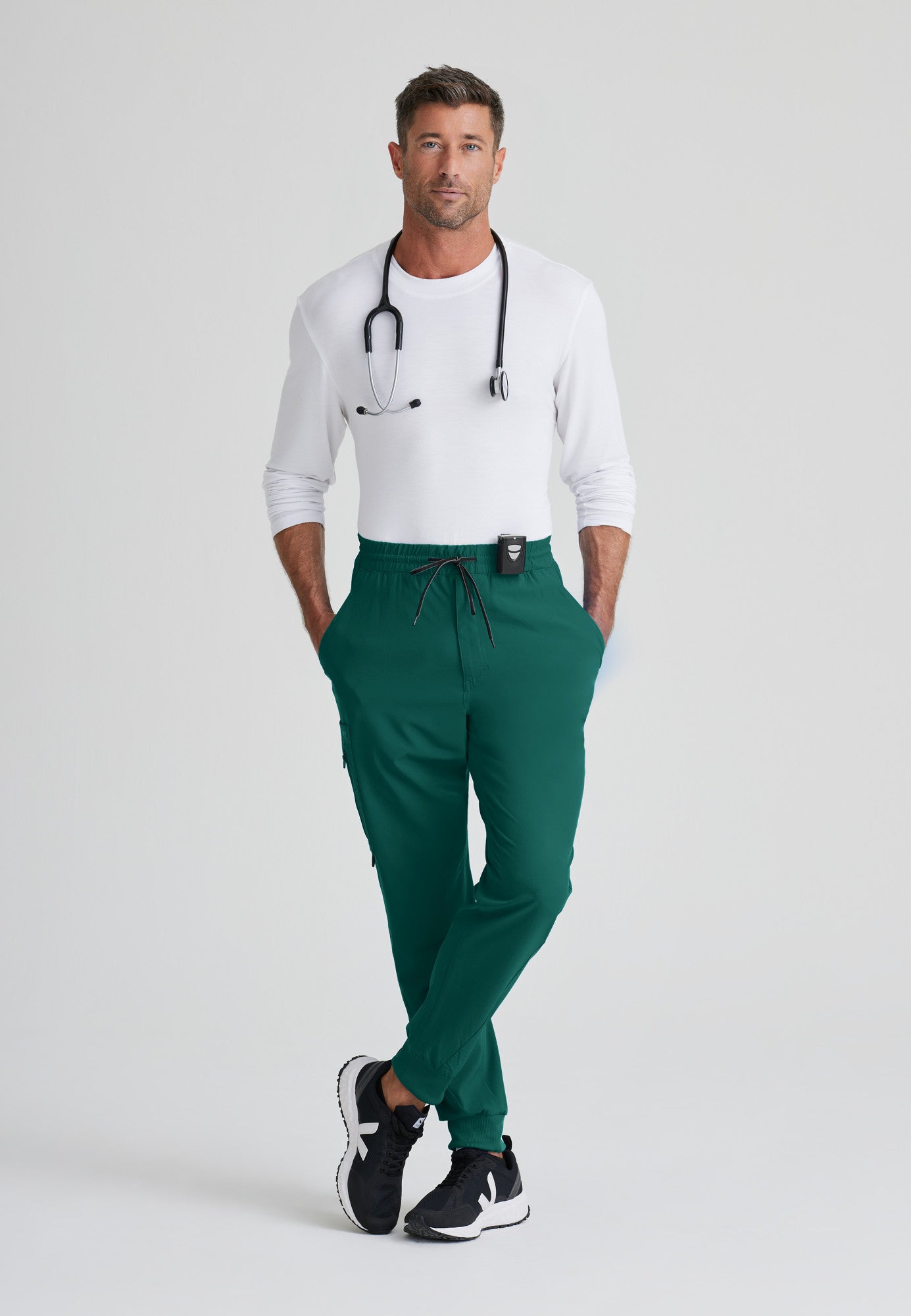 Men's Vortex 6-Pocket Jogger (BOP520)