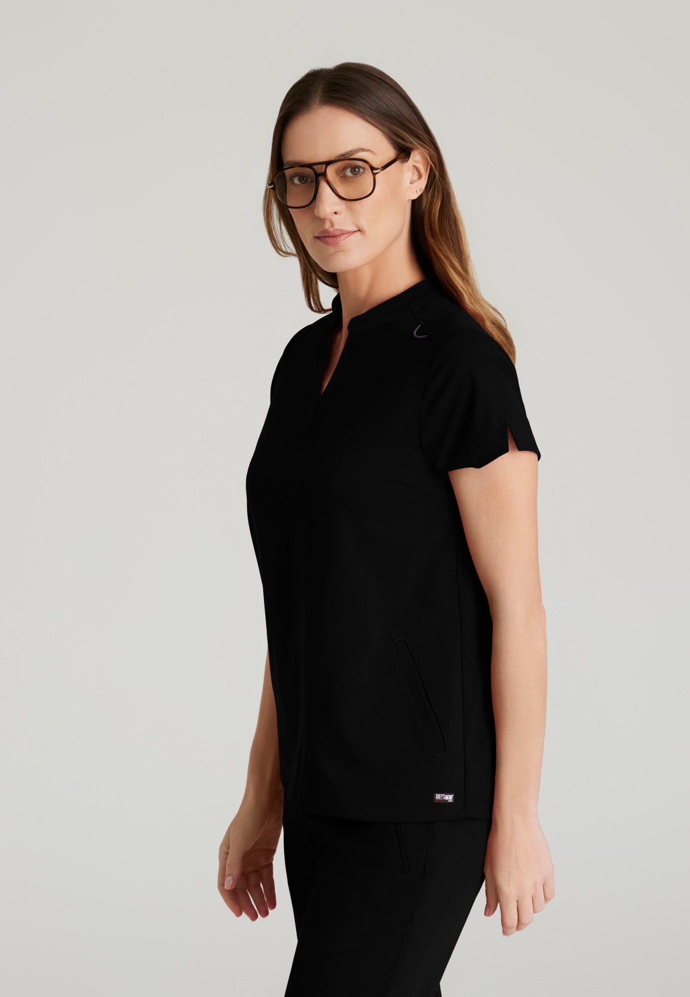 Women's 2 Pocket Banded Collar Top (GRST230)