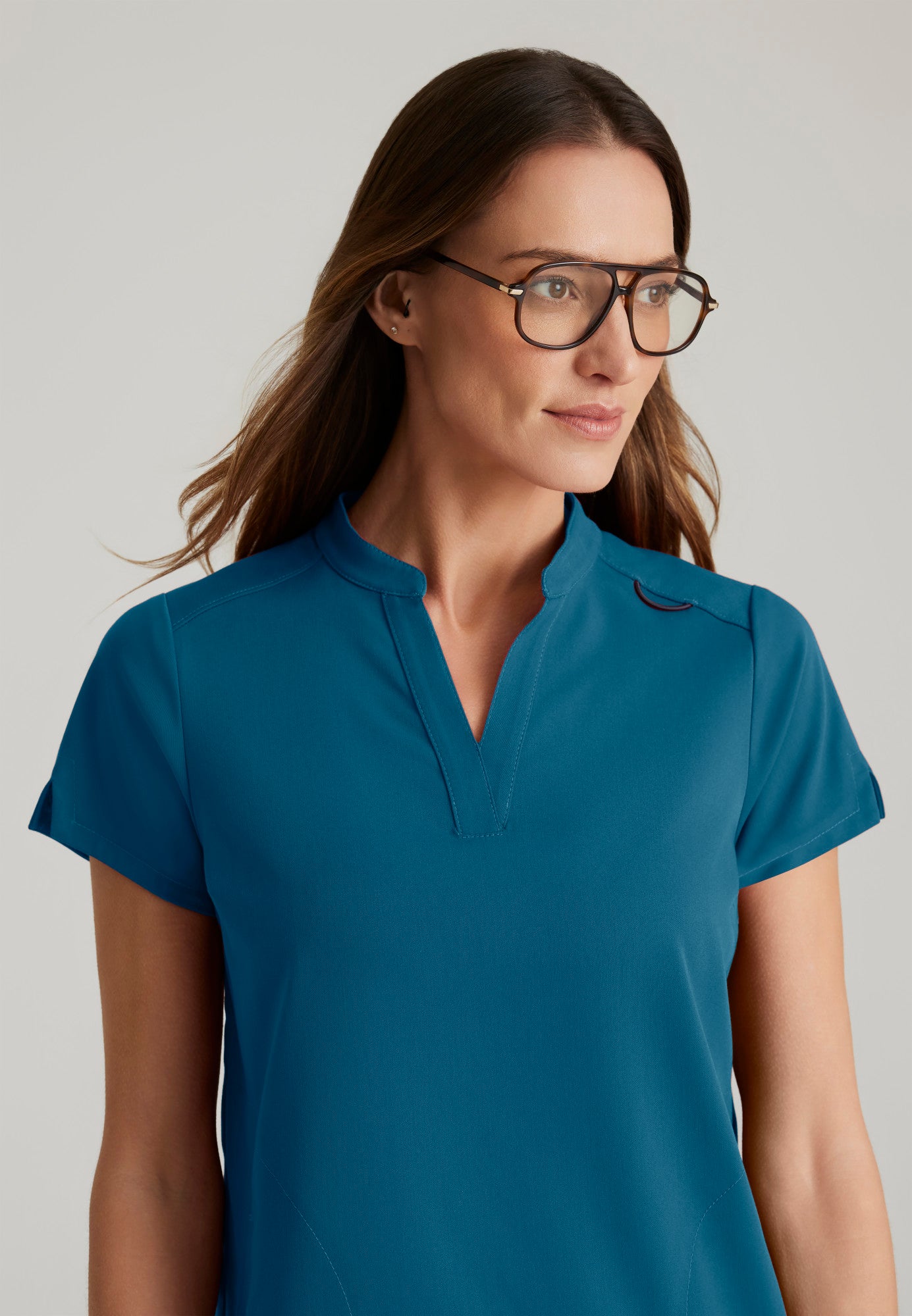 Women's 2 Pocket Banded Collar Top (GRST230)
