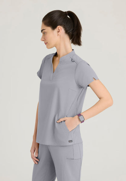 Women's Avery 2-Pocket Banded Collar Top