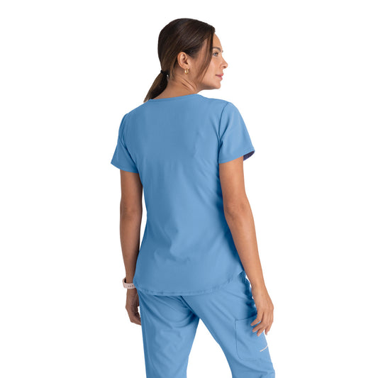Women's Breeze 3-Pocket Curved V-Neck Top SK101
