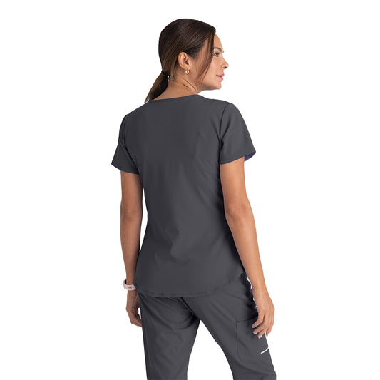 Women's Breeze 3-Pocket Curved V-Neck Top